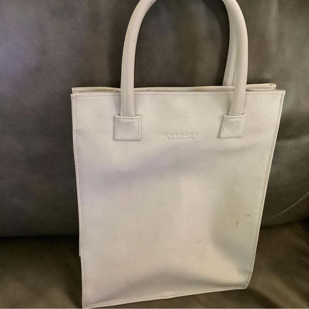 Givenchy tote - Picture 5 of 7